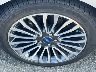 2017 Ford Fusion - Photo 20