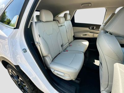 2026 Kia Sorento — photo 27 view
