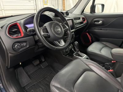 2023 Jeep Renegade - Photo 13