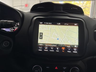 2023 Jeep Renegade - Photo 36