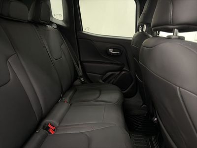 2023 Jeep Renegade - Photo 28