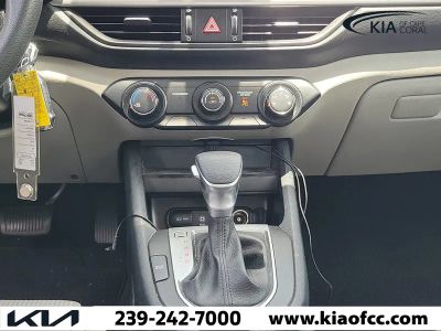 2020 Kia Forte — photo 16 view