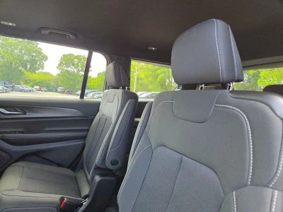 2026 Jeep Grand Cherokee L — photo 8 view
