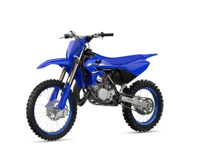 2026 Yamaha YZ85LW — front three-quarter view