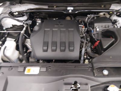 2024 Mitsubishi Eclipse Cross - Photo 9