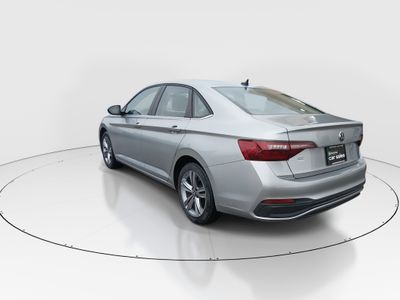 2024 Volkswagen Jetta - Photo 5