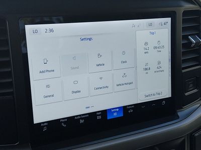 2025 Ford F-150 - Photo 17