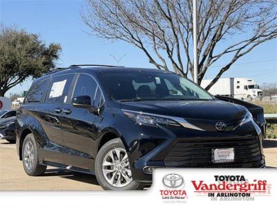 2026 Toyota Sienna - Photo 1
