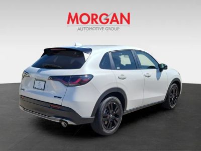 2026 Honda HR-V — engine compartment view