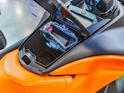 2026 Sea-Doo Spark Trixx for 1 Rotax 900 ACE - 90 iBR and Audio - Photo 3