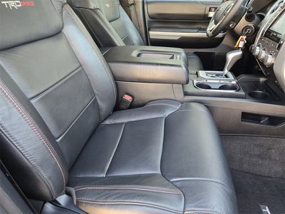 2019 Toyota Tundra - Photo 9