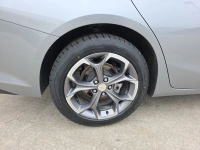 2024 Chevrolet Malibu — photo 16 view