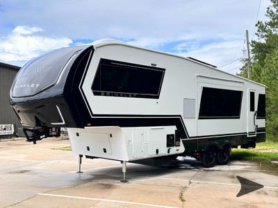 2026 Brinkley Model Z - Photo 3