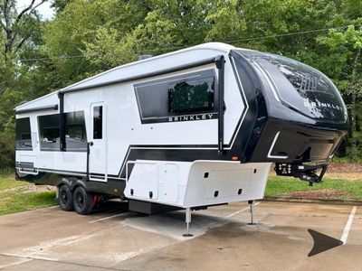 2026 Brinkley Model Z - Photo 2
