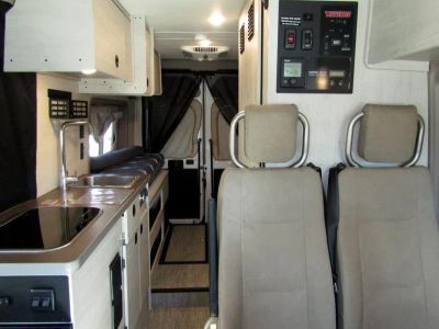 2026 Winnebago SOLIS - Photo 6