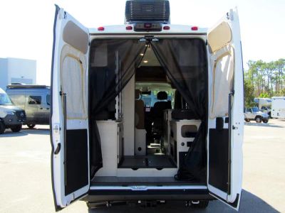 2026 Winnebago SOLIS - Photo 2