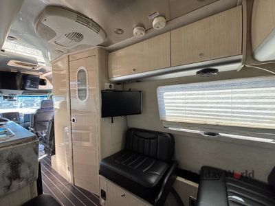 2015 Airstream Interstate - Photo 11
