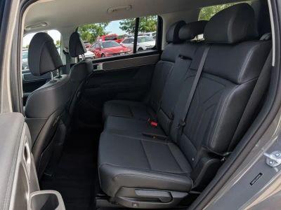 2025 Hyundai Santa Fe - Photo 24