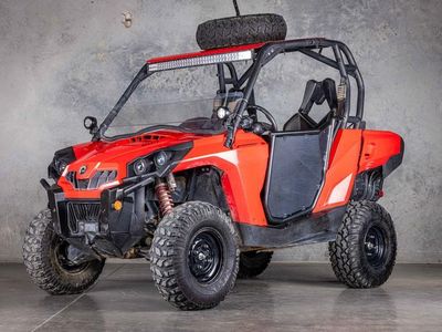 2017 Can-Am Commander 800R - Photo 2