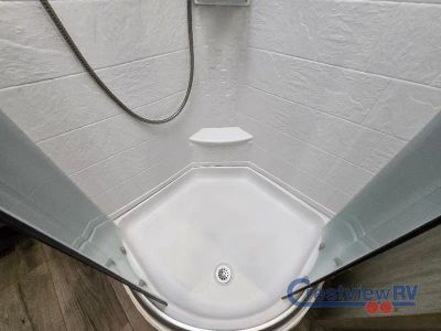 2026 Coachmen RV Catalina Legacy Edition - Photo 31