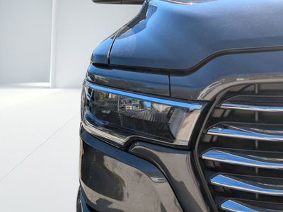 2026 Ram 1500 — photo 8 view