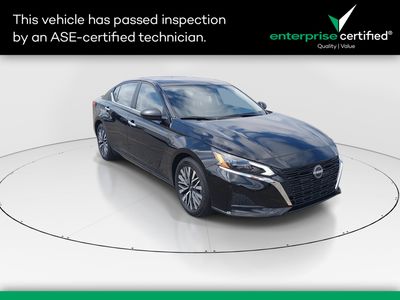2025 Nissan Altima - Photo 1
