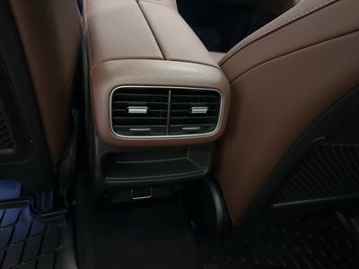 2026 Mercedes-Benz GLE - Photo 24