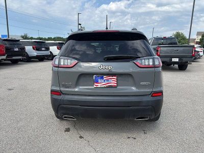 2022 Jeep Cherokee — detail view