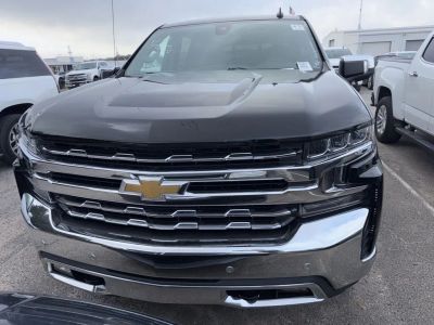 2020 Chevrolet Silverado 1500 — rear three-quarter view