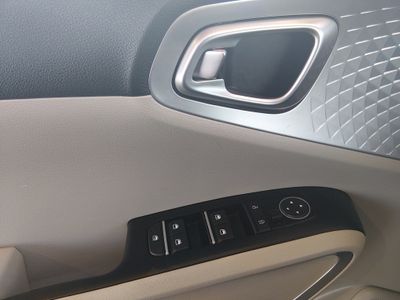 2023 Kia Soul - Photo 18