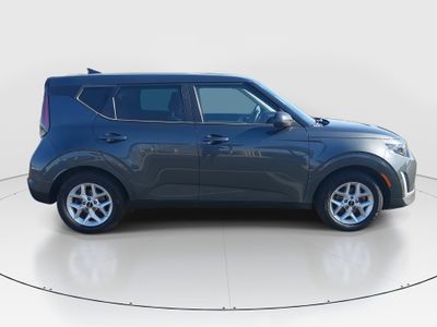 2023 Kia Soul - Photo 8