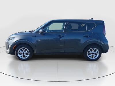 2023 Kia Soul - Photo 4