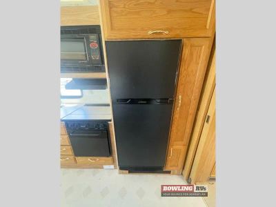 2000 Pace Arrow 33V - Photo 19