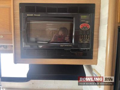 2000 Pace Arrow 33V - Photo 17