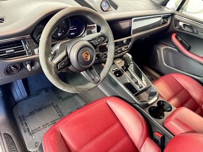 2023 Porsche Macan - Photo 4