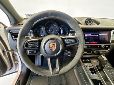 2023 Porsche Macan - Photo 14