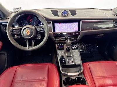 2023 Porsche Macan - Photo 21