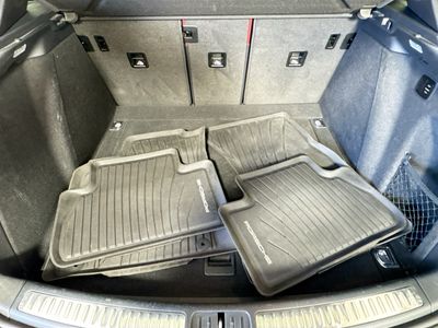 2023 Porsche Macan - Photo 23