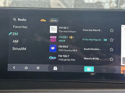 2025 Kia Sorento — photo 12 view