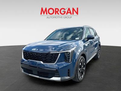 2025 Kia Sorento — interior view