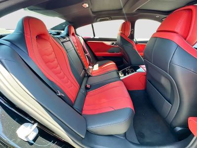 2026 BMW 8 Series — photo 23 view