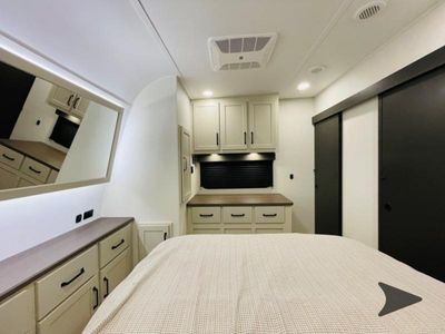 2026 Grand Design Momentum G-Class - Photo 60