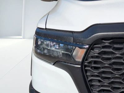 2026 Ram 1500 — photo 8 view