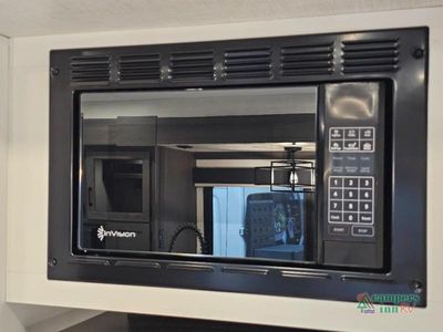 2026 Venture RV SportTrek Touring Edition - Photo 25