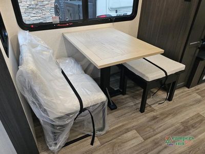 2026 Venture RV SportTrek Touring Edition - Photo 37