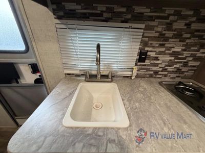 2022 Gulf Stream RV Kingsport Super Lite - Photo 12