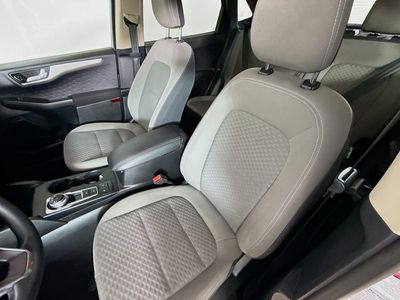 2020 Ford Escape - Photo 23
