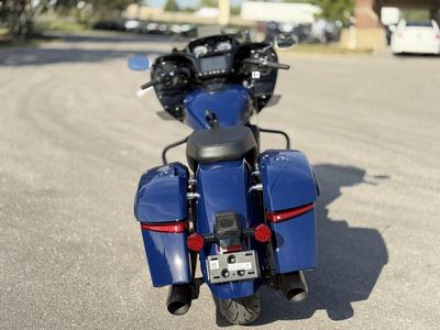 2025 Indian Motorcycle Challenger Dark Horse 112 w/PowerBand Audio Springfield Blue - Photo 6