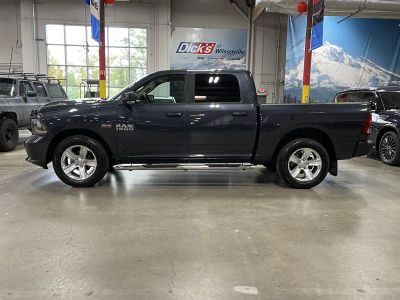 2016 RAM 1500 — side profile view