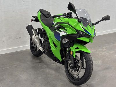 2026 Kawasaki Ninja 500 - Photo 2